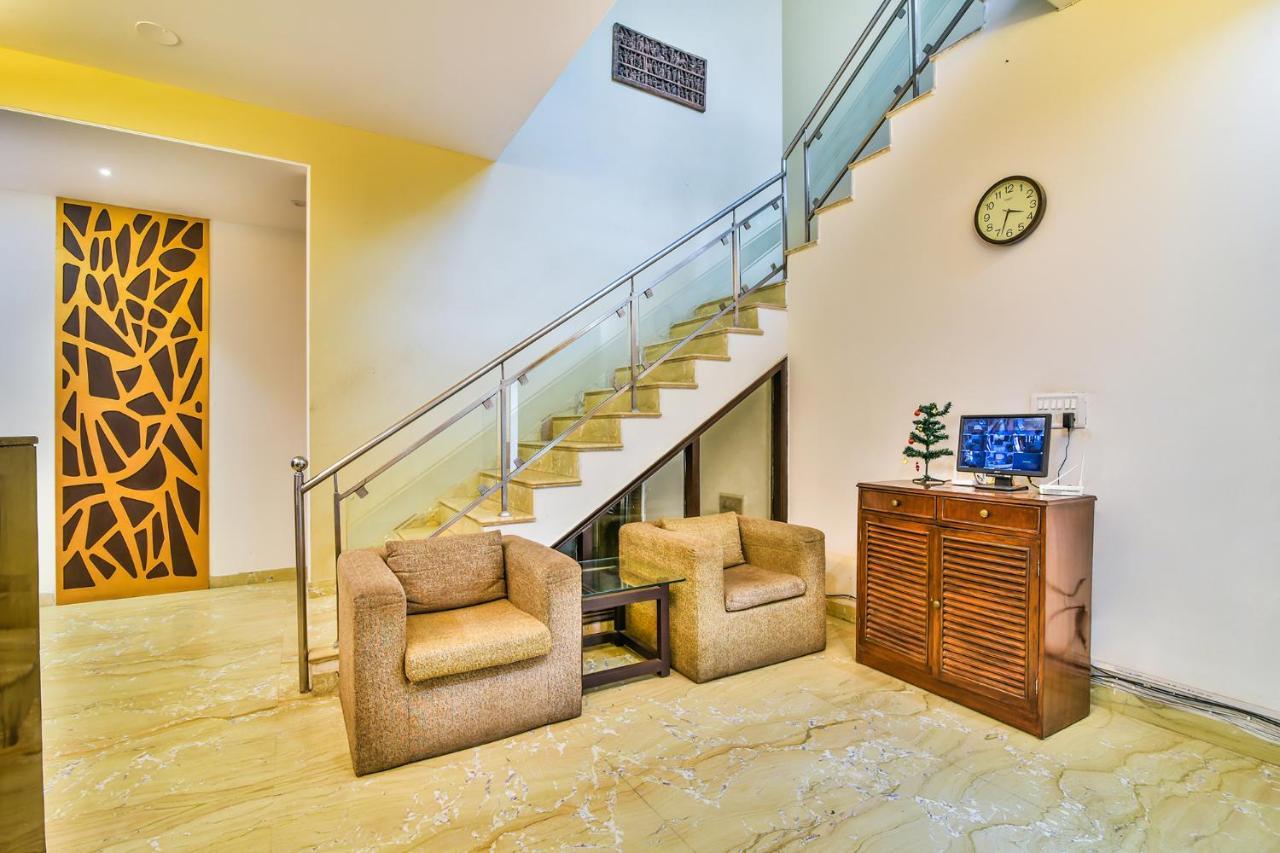 Fabhotel Rallkmas Cyber City Гургаон Екстериор снимка